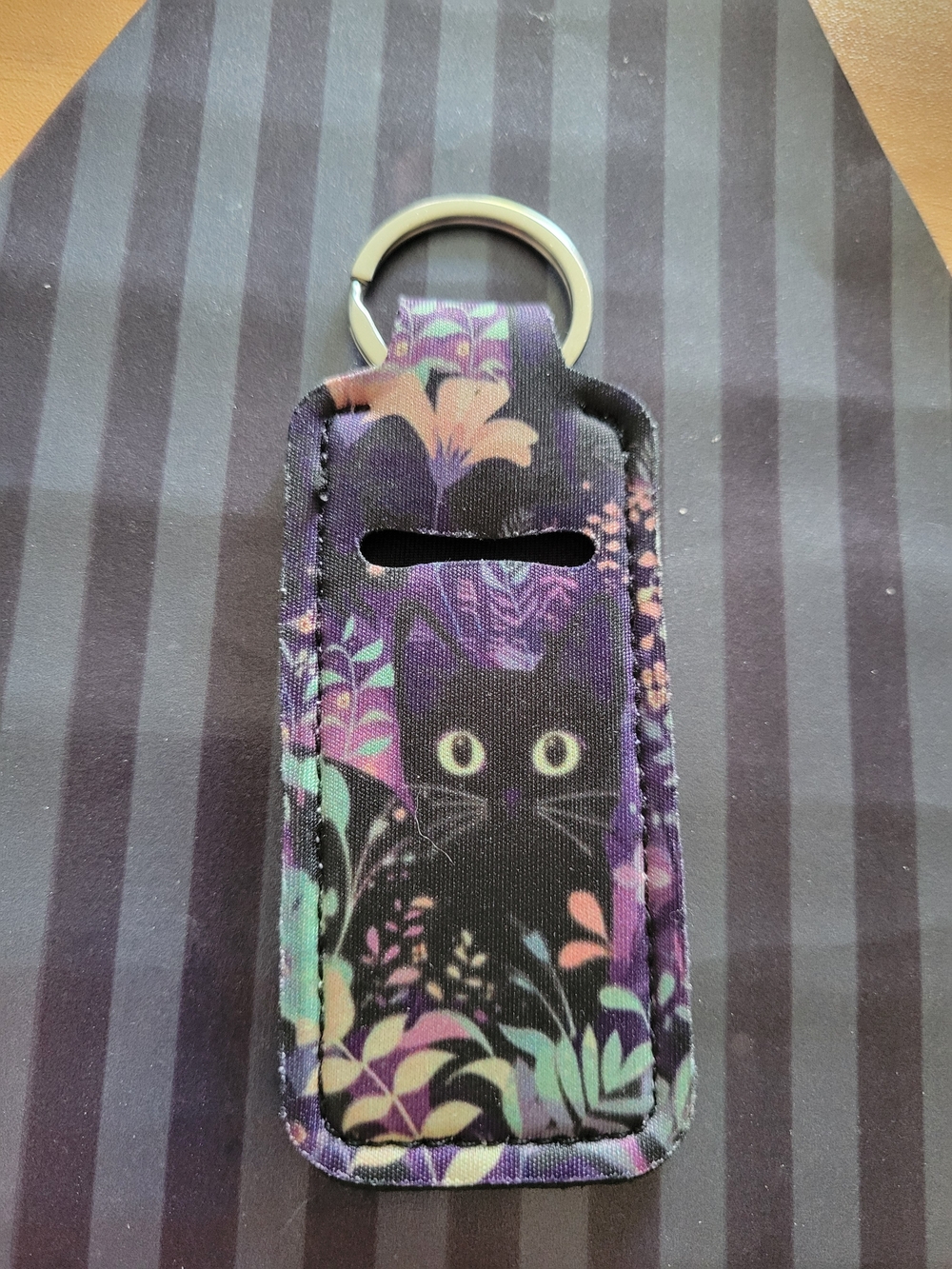 🖤NEW🖤 Purple Floral Cat Chapstick Holder Keychain
